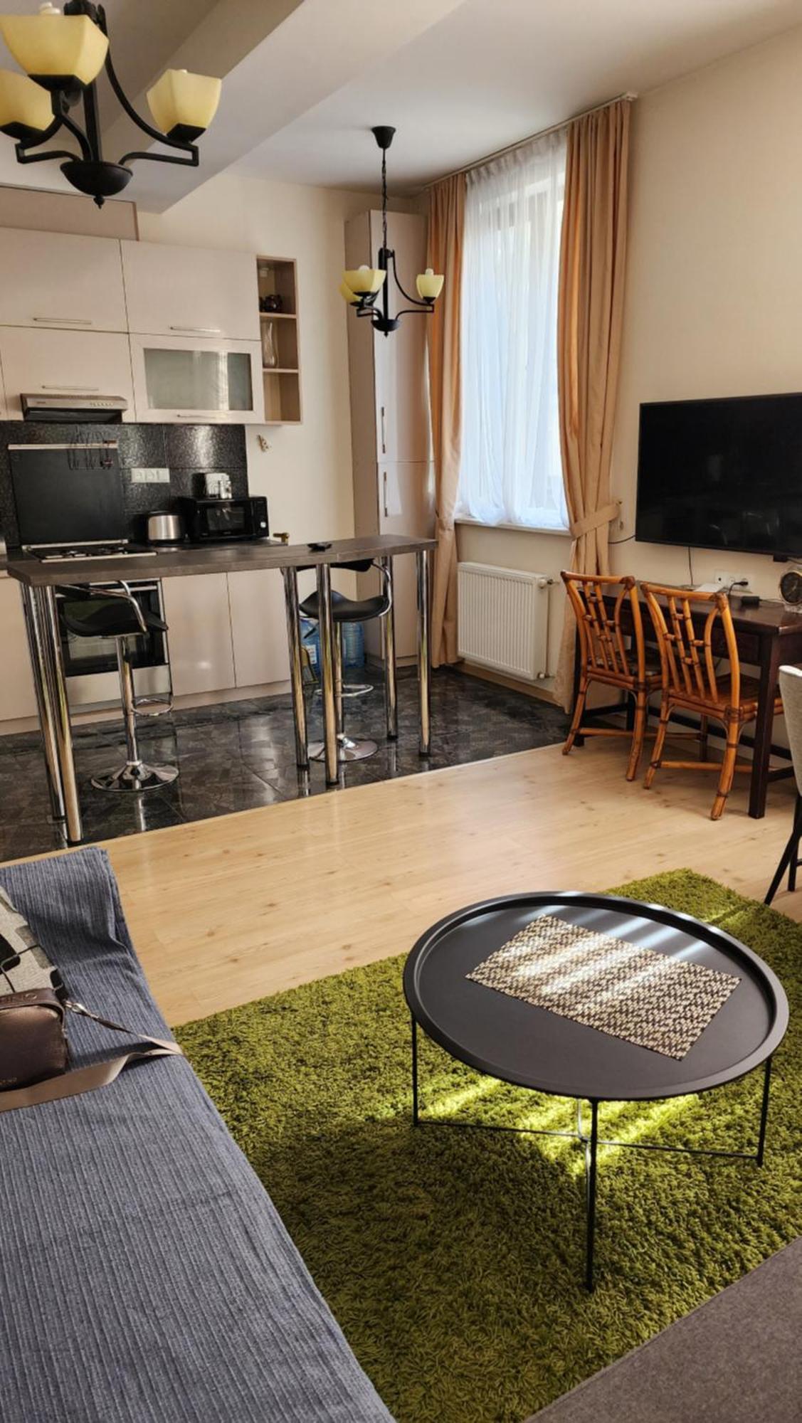 Vake-Saburtalo Hillside Apartment Тбилиси Екстериор снимка